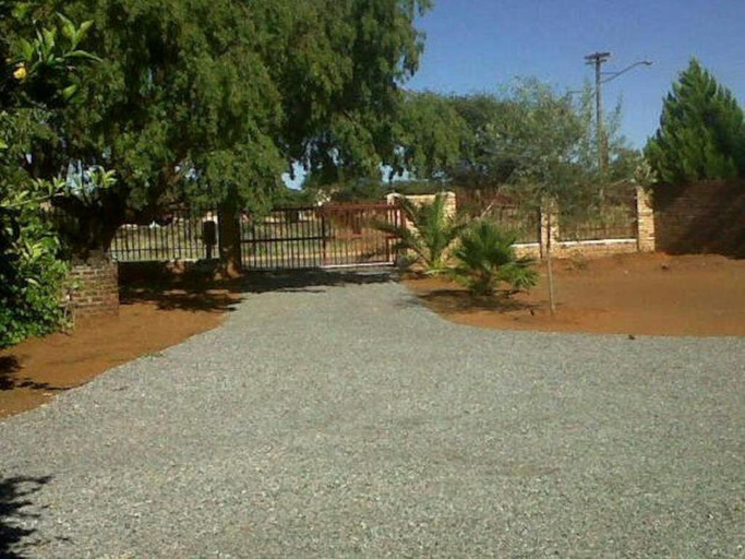 Others 2, Chrisand Guesthouse, John Taolo Gaetsewe