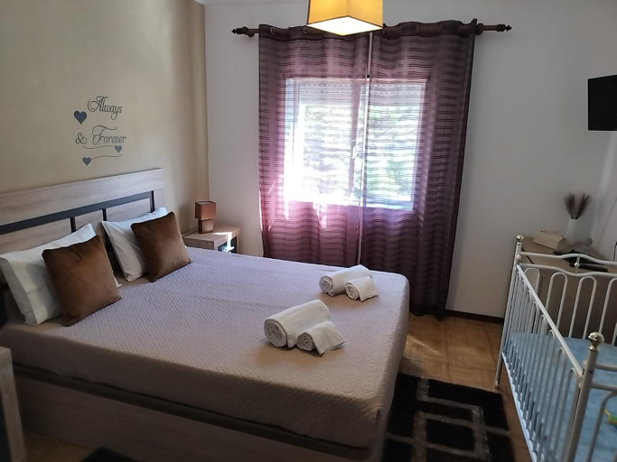 Bedroom 3, Casas Manos Nevoa, Terras de Bouro