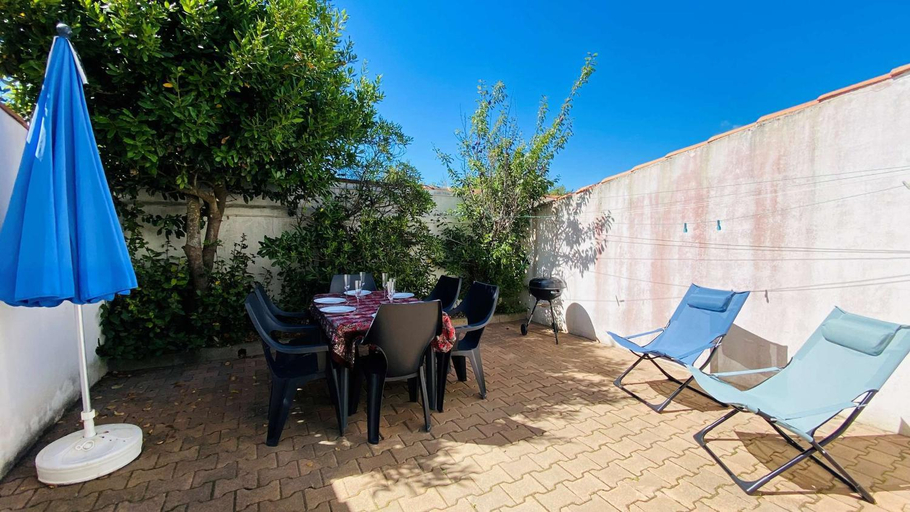 Others 5, Location dans residence avec piscine proche plage, Charente-Maritime