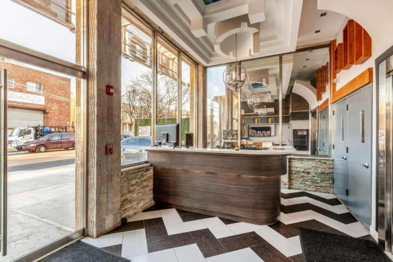 Public Area 3, Umbrella Hotel Brooklyn, New York