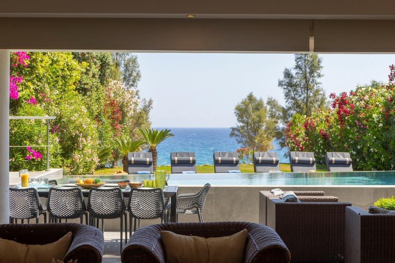 Others 5, Villa Adalia