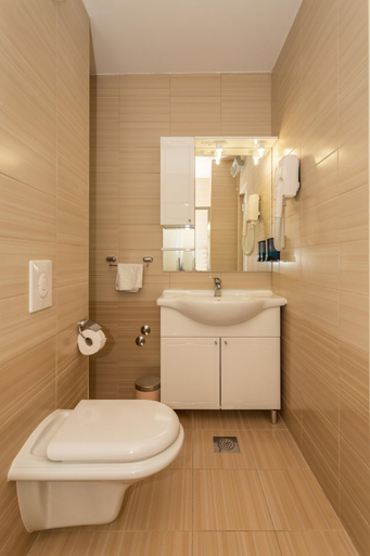 Bathroom 4, Holiday Home, Slivno