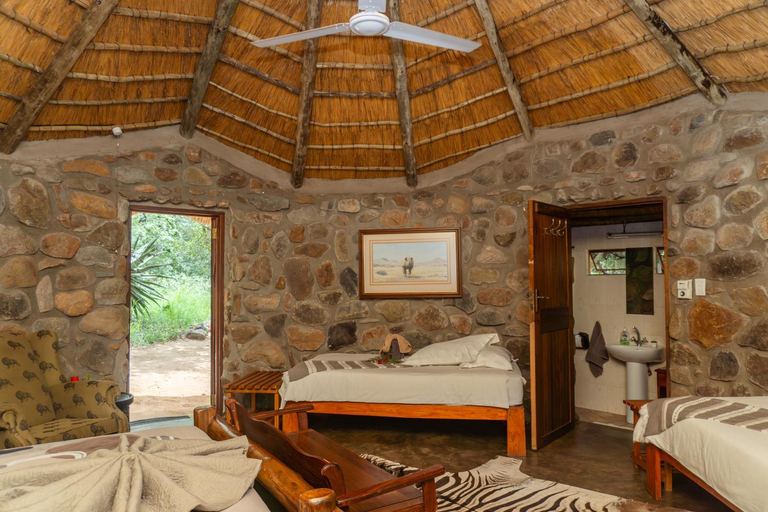 Bedroom 2, Shumba Safari Bush Camp, Mopani