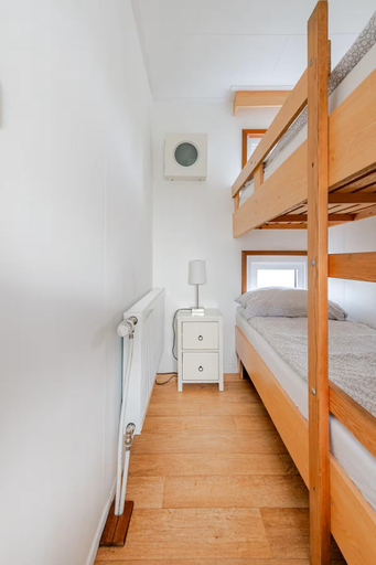 Bedroom 2, Gezellige chalet in Lithse Ham, Lith