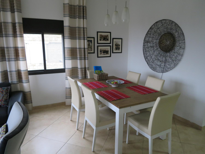 Food & Drinks 4, Apartment Haifa