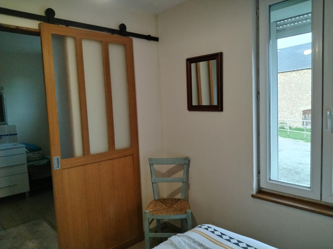 Bedroom 2, accommodation a la ferme, Corrèze