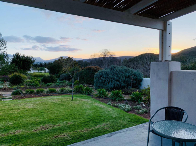 Others 3, Sempurna Estate, Cape Winelands