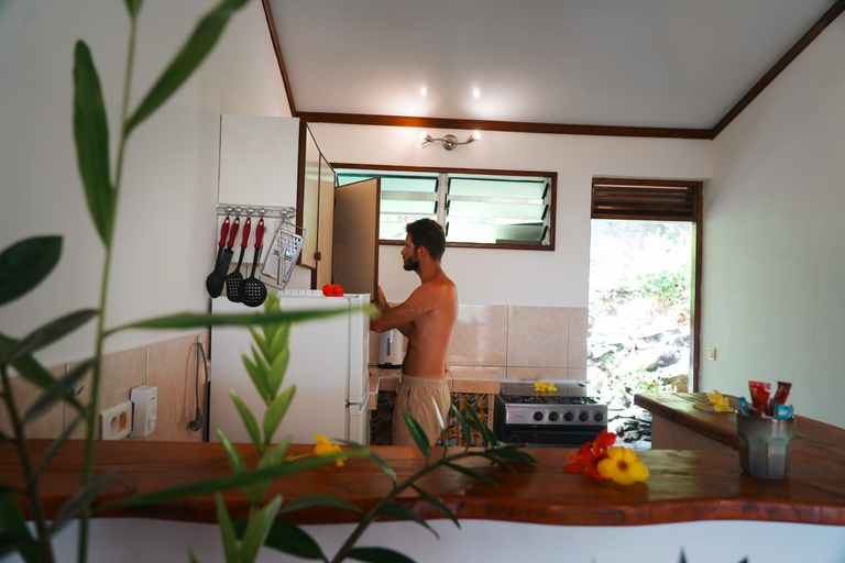 Others 4, Raiatea Bellevue