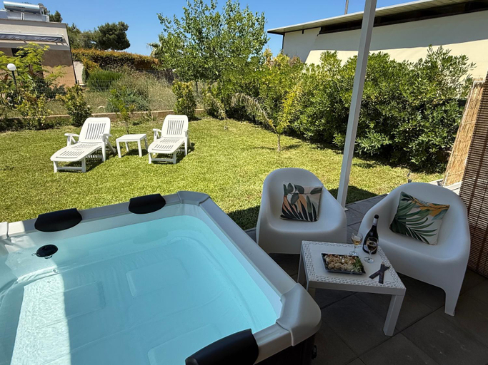Sport & Beauty 3, Il Bonsai Brucoli Villetta per turisti, Syracuse