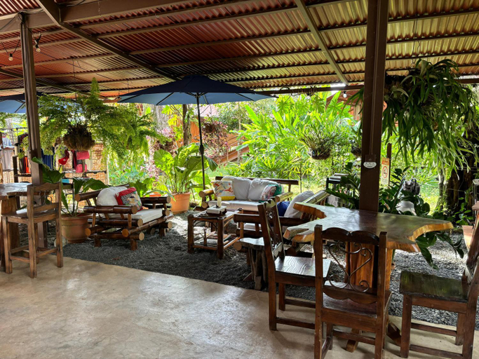 Food & Drinks 4, Hacienda Rio Oro, Golfito