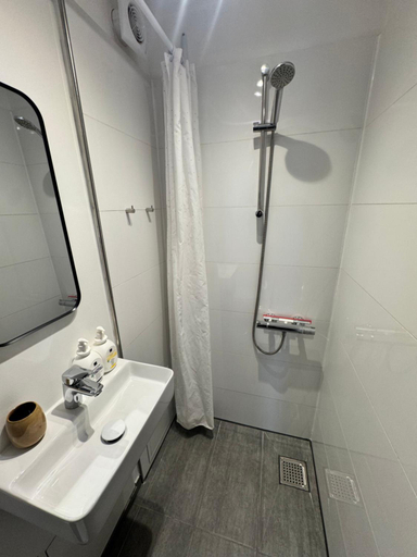 Bathroom 2, City Aarhus, Århus