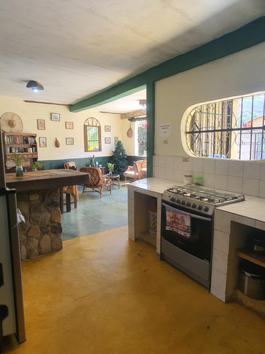 Food & Drinks, Casa Nova, Ocumare de la Costa de Oro