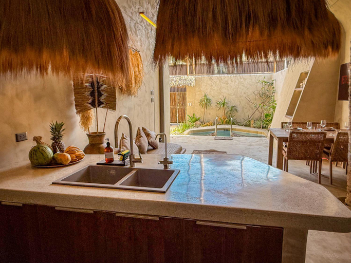 Food & Drinks 5, Diwatu Villas El Nido, El Nido