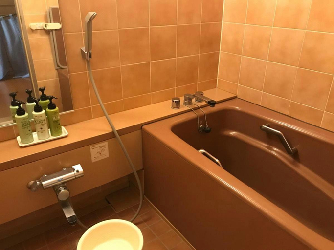 Bathroom 3, Kazen No Sho, Kuroishi