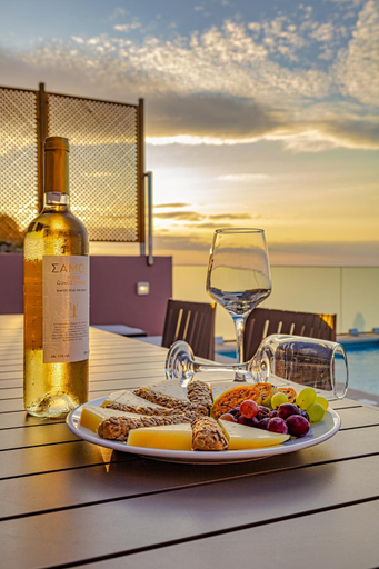 Food & Drinks 5, Villa Mari Chania, with private ecologic pool and amazing view!, Crete