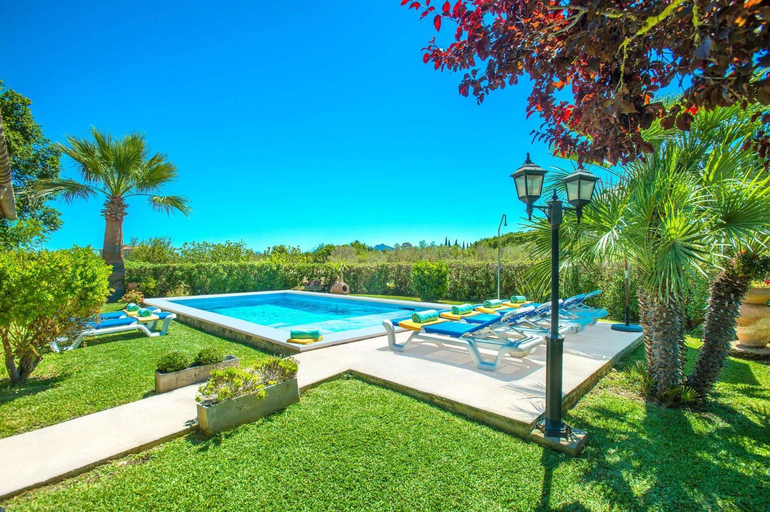 Sport & Beauty 2, Villa Geranios by Villa Plus, Baleares