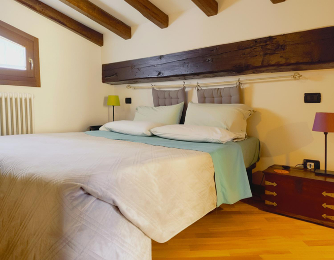 Bedroom 2, YAWHome B&B, Bologna