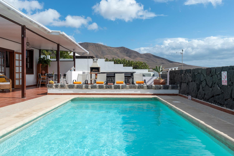 Sport & Beauty 2, Villa Pola Marinas Playa B, Las Palmas