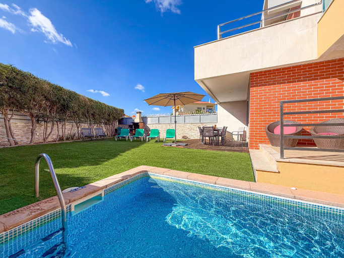 Sport & Beauty 2, V3, Villa Jardins Branqueira6 near Beach, Albufeira, Albufeira