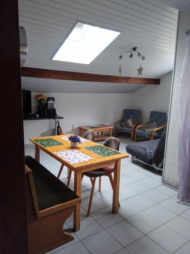 Others 3, Zimmer mit Fruhstuck, Savoie