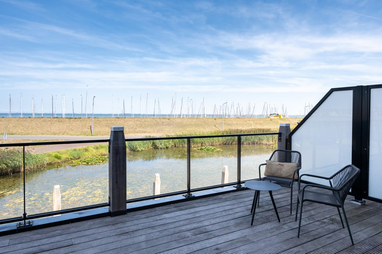 3, Residence Oude Haven luxe appartementen met sauna, Noord-Beveland