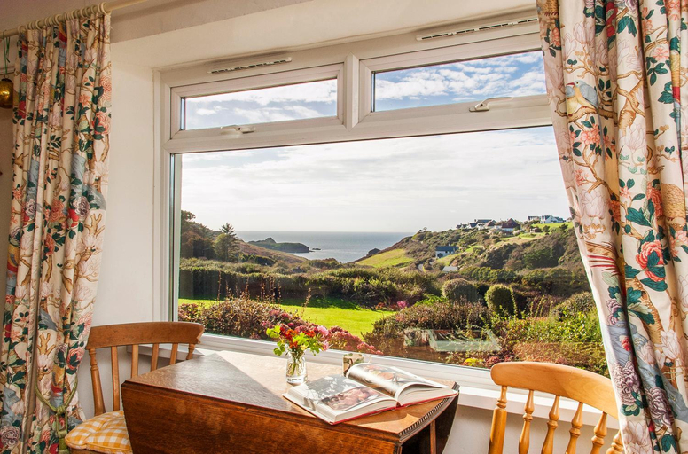 Others 5, Trerhose B&B, Cornwall