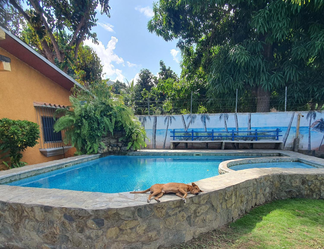 Sport & Beauty 4, Hostal Nova Colonial, Ocumare de la Costa de Oro