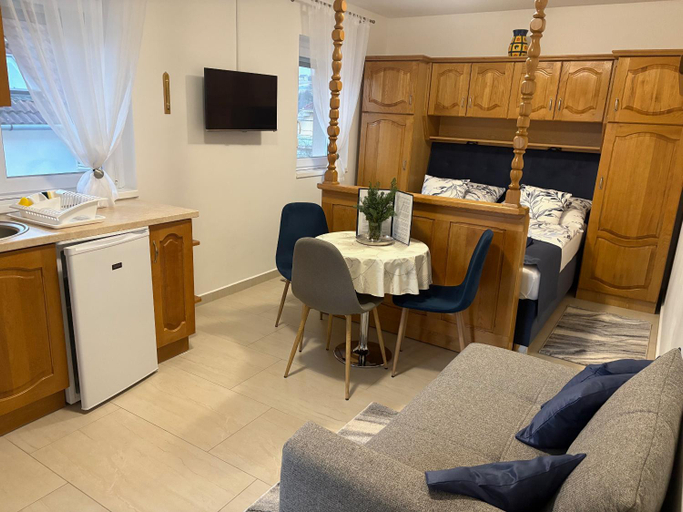 Others 4, Dodi Apartman, Nagykanizsai/Zalakaros