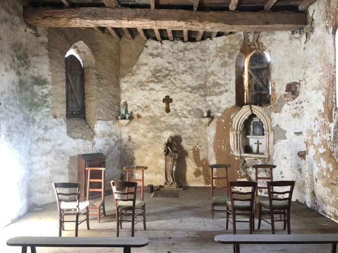 Food & Drinks, Ancien hotel aux moines Pierrefitte St Lo, Manche