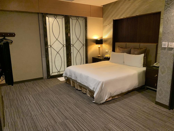 Bedroom 4, Crystal Business Motel, Hsinchu City
