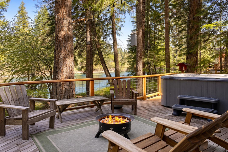 Others 4, Jack's Cabin by NW Comfy Cabins, Chelan