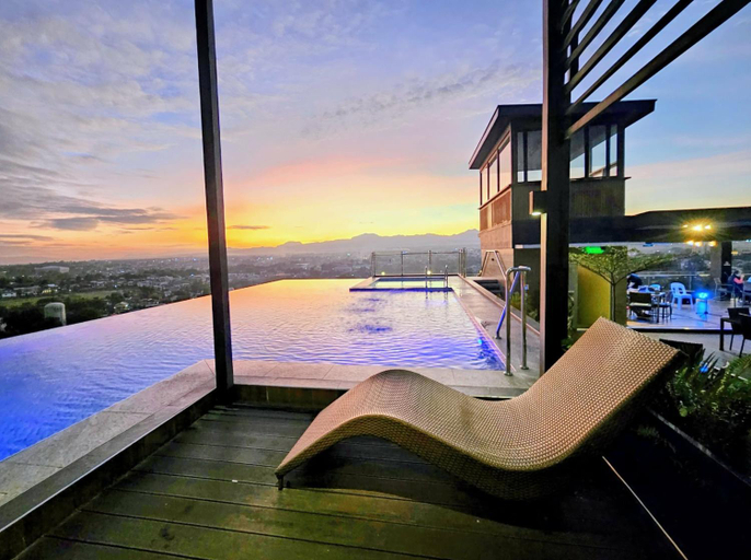 Sport & Beauty 2, La Grande Residence- Brand New Grand Studio, Angeles City
