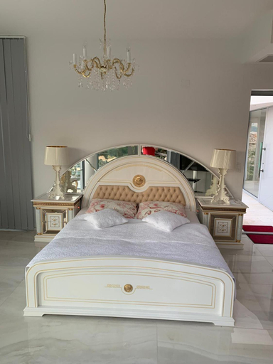 Bedroom 2, Shimmer & Shine, Baška
