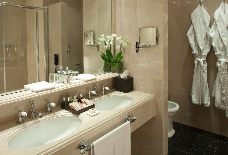 Bathroom 4, De la Ville Monza - Slh Hotel, Monza and Brianza