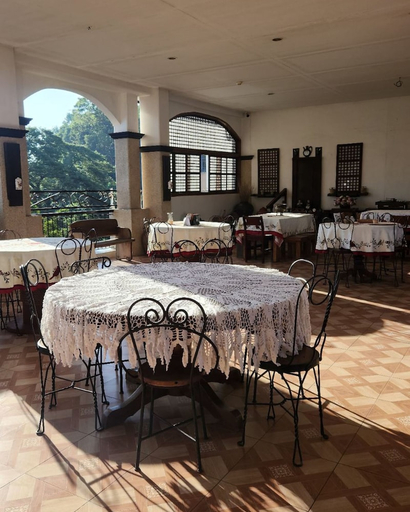 Food & Drinks 4, Balay Ni Manuel Ken Maria, San Fernando City