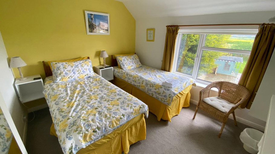 Bedroom 2, Brambling Fields B&B and Cottages, North Yorkshire