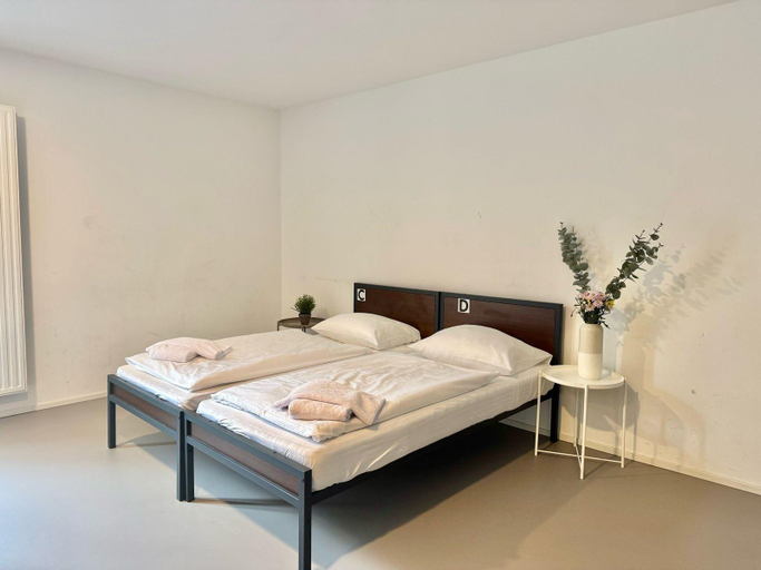 Bedroom 4, Soldiner Rooms Wedding, Berlin
