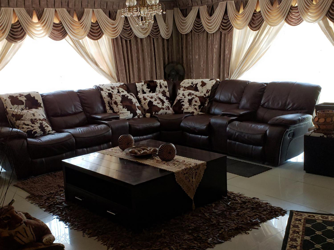Others 2, Granchis Guesthouse, Bojanala