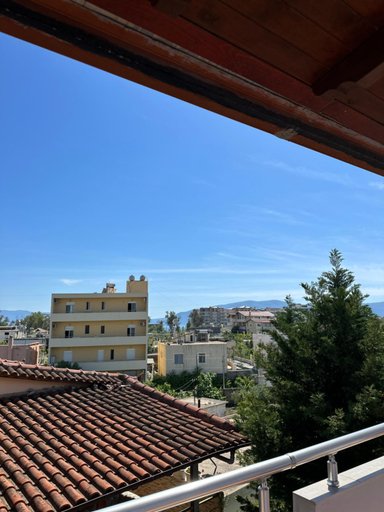 Others 4, Anel Studios, Vlorës