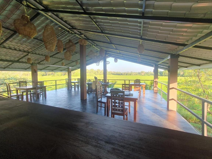 Food & Drinks 3, Nirvaan Safari Lodge, Nochchiyagama