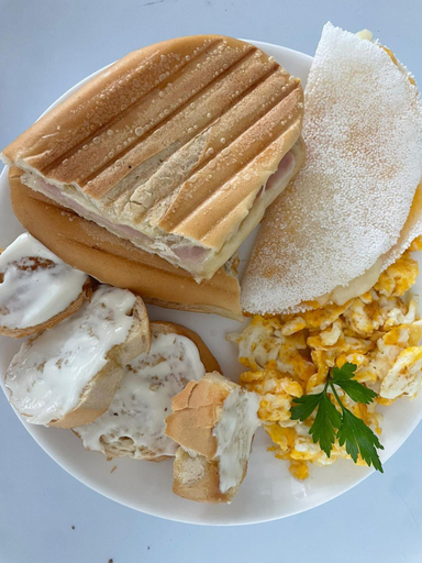 Food & Drinks, Casa Estelar, Cabo Frio