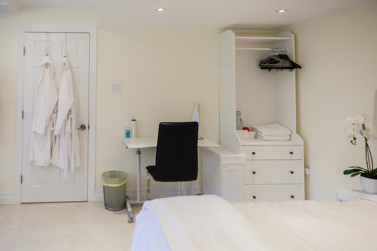 Bedroom 3, Nature Oasis Mar Suite, Hamilton