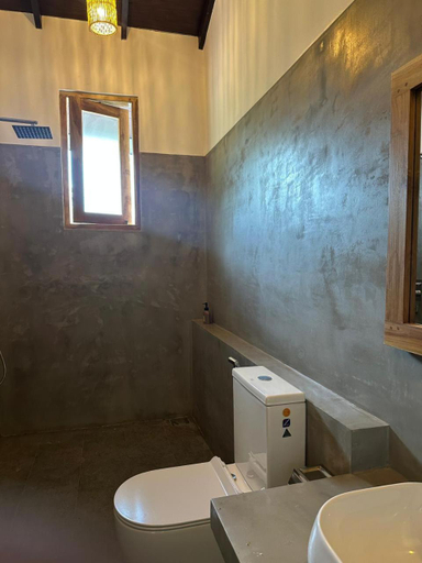 Bathroom 2, Summer Time Hiriketiya, Dickwella