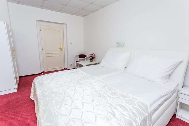 Bedroom 2, Mini hotel Na konci, Teplice