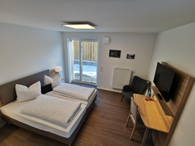 Bedroom 2, Hotel zur Erholung, Stade