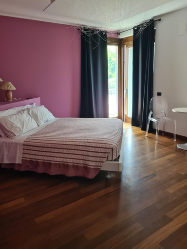 Bedroom 2, il Sorriso di Angelina, Pescara