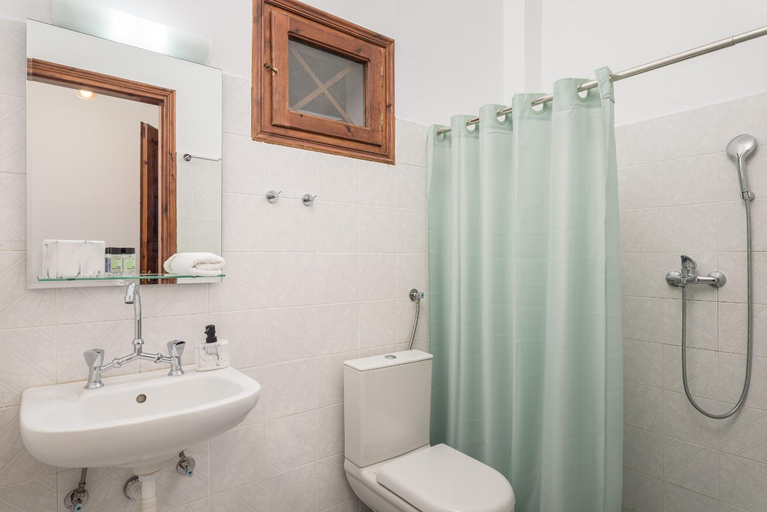 Bathroom 2, Lemon Tree Apartments Samos, North Aegean