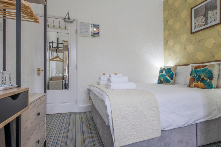Bedroom 2, The Full English Guesthouse, North Yorkshire