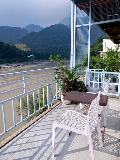 Others 4, Karwaan by the Ganges, Garhwal