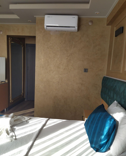 Bedroom 3, The Moss Hotel, Fatih